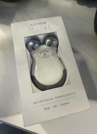 Мікрострумовий девайс для ліфтингу обличчя nuface mini