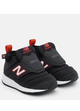 Демісезонні черевики/кросівки 26р new balance