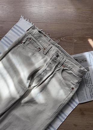 Прямі бежеві джинси levi’s 4