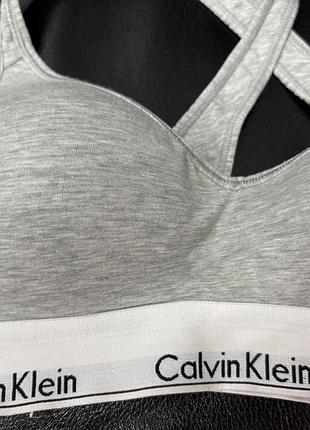 Жіночий топ calvin klein