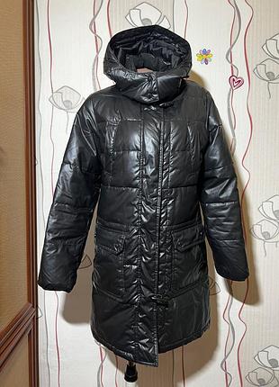 Пуховик жіночий чорний