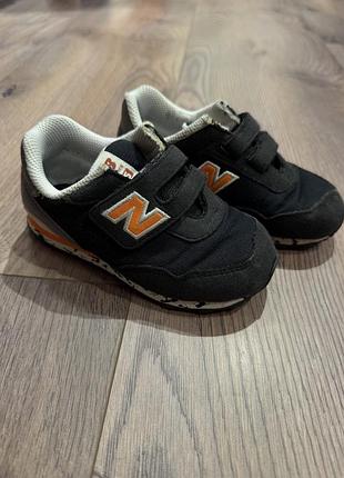 Кросівки  new balance 26р 2