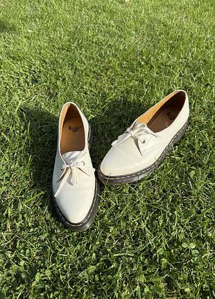 Витончені туфлі dr. martens siano 1-eye (оригінал)
