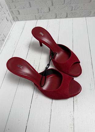 Замшеві мюлі zara 39