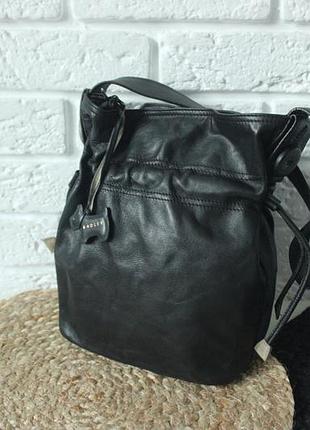 Radley сумка-мешок с затяжным шнурком с интересным дизайном. натуральная кожа