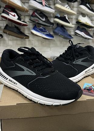 Чоловічі кросівки brooks beast 20 для бігу тренувань залу повсякденні легкі сітка чорні спортивні бу 44.5-45 р комфортні оригінал на широку ногу