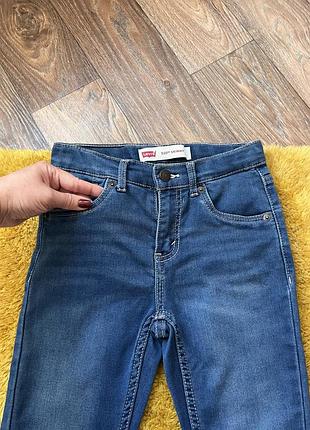 Джинси levi’s на 8-9 р 2