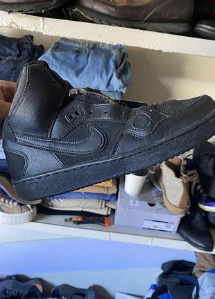 Підліткових/жіночих кросівок nike son of force mid gs