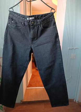 Коттоновые широкие джинсы zara темно-серого цвета р.38