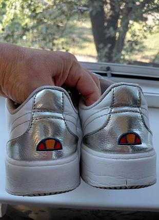 Кросівки жіночі ellesse білі 3