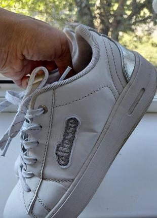 Кросівки жіночі ellesse білі 4