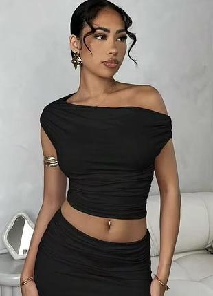 Асиметричний топ від shein