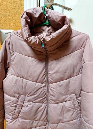 Курточка  stradivarius р м 2
