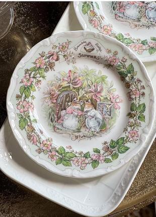 Колекційна десертна тарілка «brambley hedge» від royal doulton