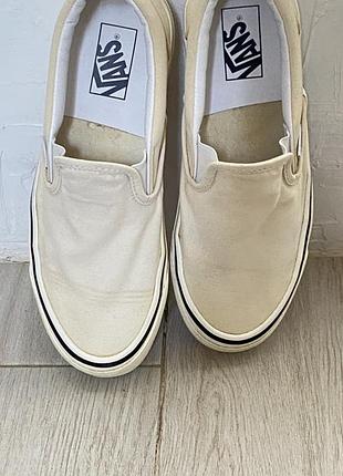 Кеди slip on унісекс vans молочні 40.5 розмір