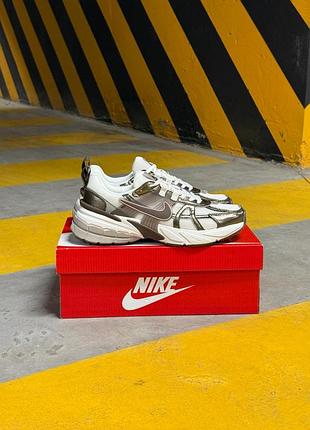 Nike v2k run mink brown 8