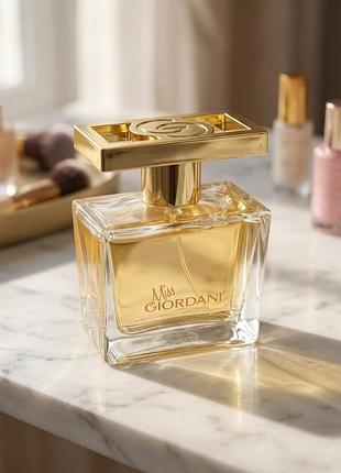 Oriflame парфюмированная вода miss giordani 50 мл оригинал редкость сняты с производства парфюма мес джорвани орифлейм винтаж