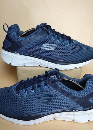 Кросівки skechers р.45 довжина устілки 29 см.