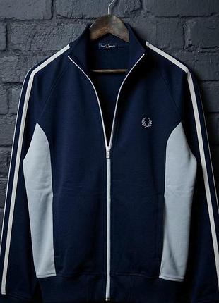 Зепкая кофта fred perry 9