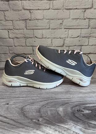 Кросівки skechers archfit