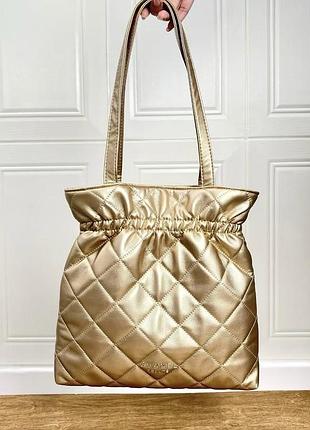 Chanel makeup vip gift bag new gold shoulder bag⭐️
