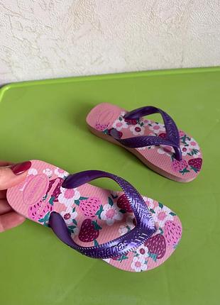 Яскраві в'єтнамки havaianas з полуничками, р. 27-28 (устілка 17.5 см)