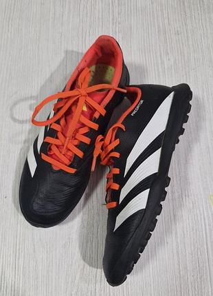 Сороконіжки adidas predator