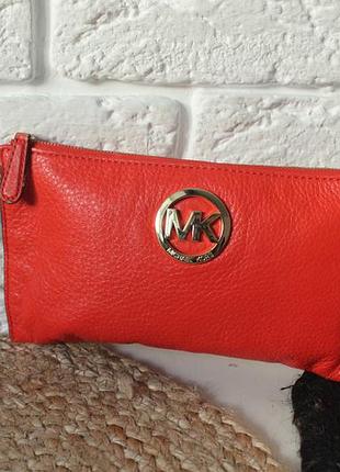 Сумка-клатч с ручкой-петлей michael kors. оригинал. код. натуральная кожа