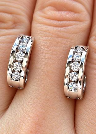 Серебряные серьги с кубическим цирконом 925 пробы