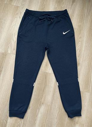 Штани чоловічі спортивні nike dri-fit