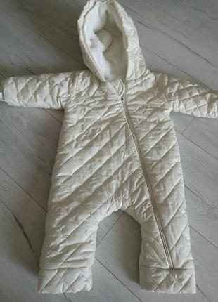 Зимовий комбінезон на вік 6-9 місяців , бренду little angel