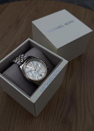 Годинник michael kors lexington mk5735. новий