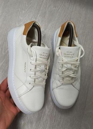 Кожаные женские кроссовки gant