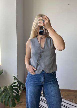 Сірий асиметричний жилет h&m 3