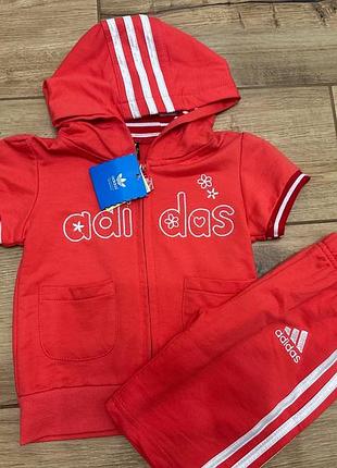 Спортивний костюм для дівчинки adidas червоний на 24 місяці
