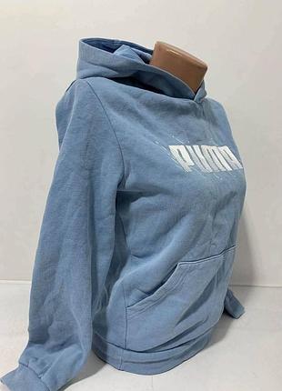 Стильное подростковое оригинальное худи puma
имеет легкое утепление ￼
в хорошем состоянии 

￼￼
размер 11 12 лет 152 см ￼￼