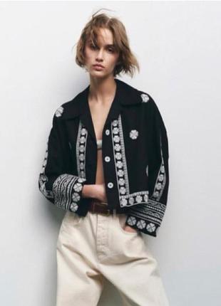 Пиджак льняной свободного кроя с вешивкой zara