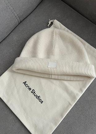 Шапка acne studios