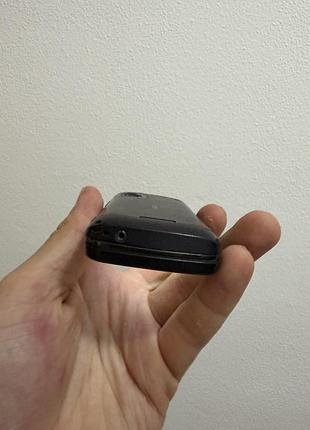 Nokia c6-00 — оригінал. все працює 6