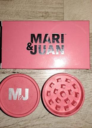 Еко-гріндер mari & juan (рожевий) / подрібнювач для трав новий