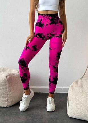 Спортивні жіночі легінси (лосини) marble tie-dye з ефектом пуш-ап для фітнесу та йоги безшовні мармурові push up рожеві з чорним s