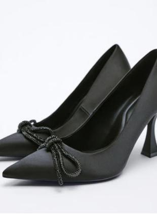 Туфлі човники zara