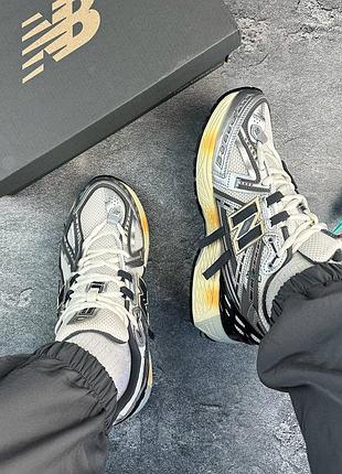 New balance 1906a silver gold metallic 3