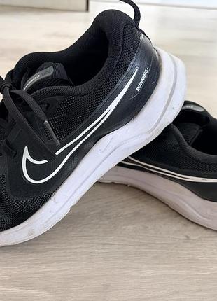 Кросівки для хлопчика nike cosmic runner чорні, розмір 38