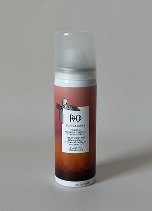 R+co - sun catcher power c nourish + refresh styling spray - поживний та освіжувальний спрей для укладання волосся, 30 ml