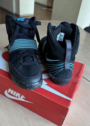 Чоловічі кросівки nike 6