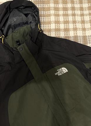 Вітровка tnf 2