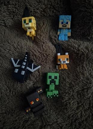 Коллекционные игрушки kinder joy minecraft