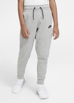 Спортивні штани nike tech fleece