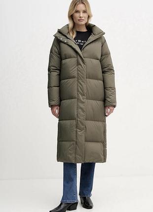 Tommy hilfiger пуховик жіночій